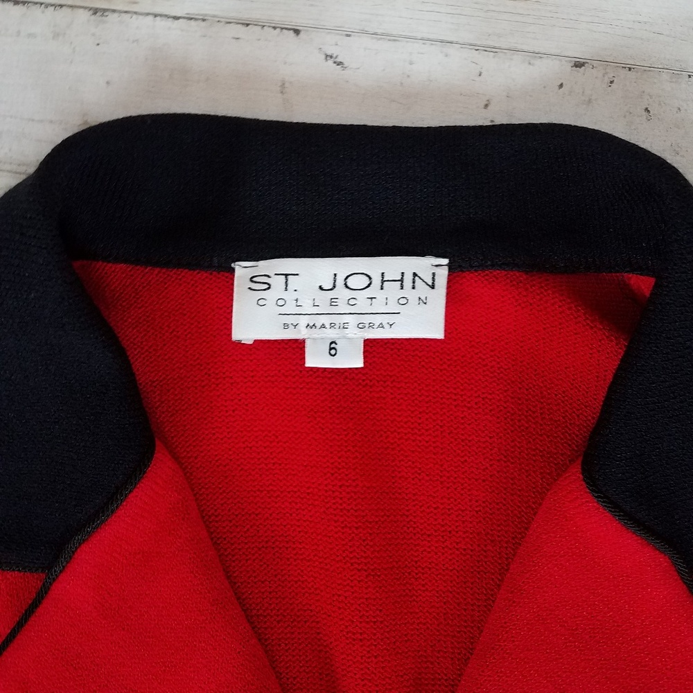 St. John Collection Red knit blazer jacket, sz 6 - Picture 3 of 8